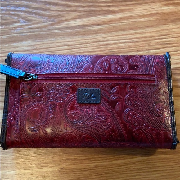 Relic | red wallet - Picture 2 of 7